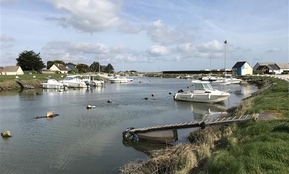 Port de Quineville proche de notre Hotel en Normandie