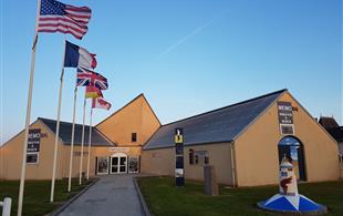 Mémorial de Quinéville près de notre hôtel à Quineville en Normandie