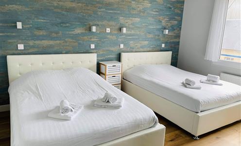 Chambre Quadruple - Hôtel de la Plage entre Saint Vaast la Hougue et Sainte Mère Eglise