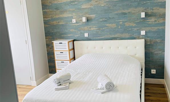 Chambre double confortable Hotel bord de mer Quineville Normandie
