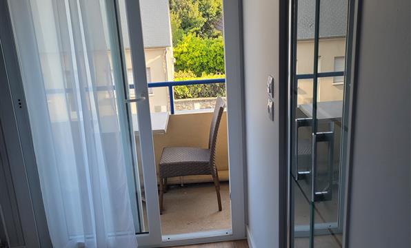 Chambre double avec balcon Hotel Quineville en Normandie 